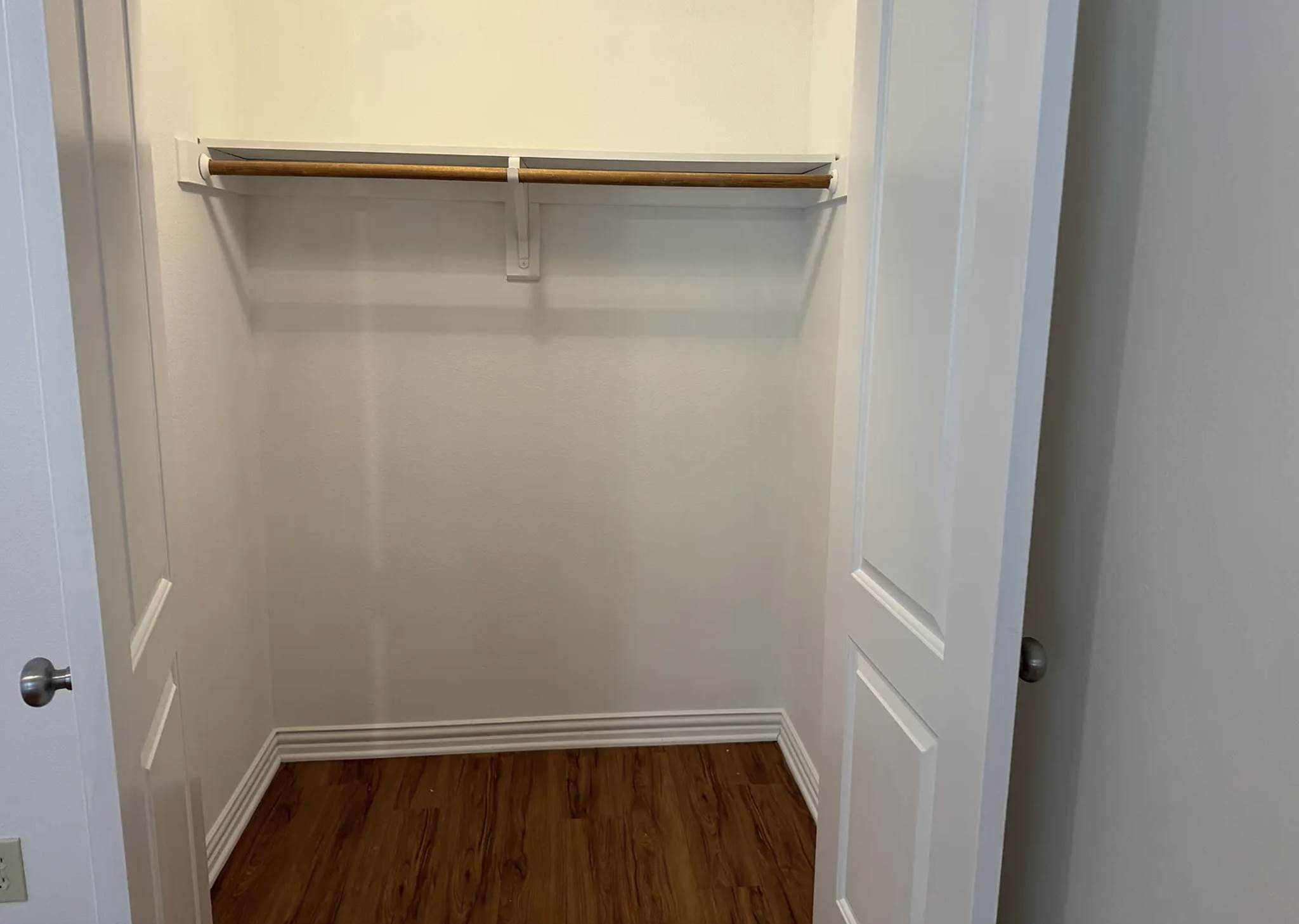 303 Kenneth St, Chandler, TX 75758