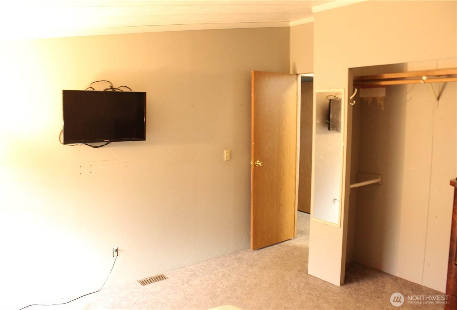 20609 Nelson Lane, Burlington, WA 98233