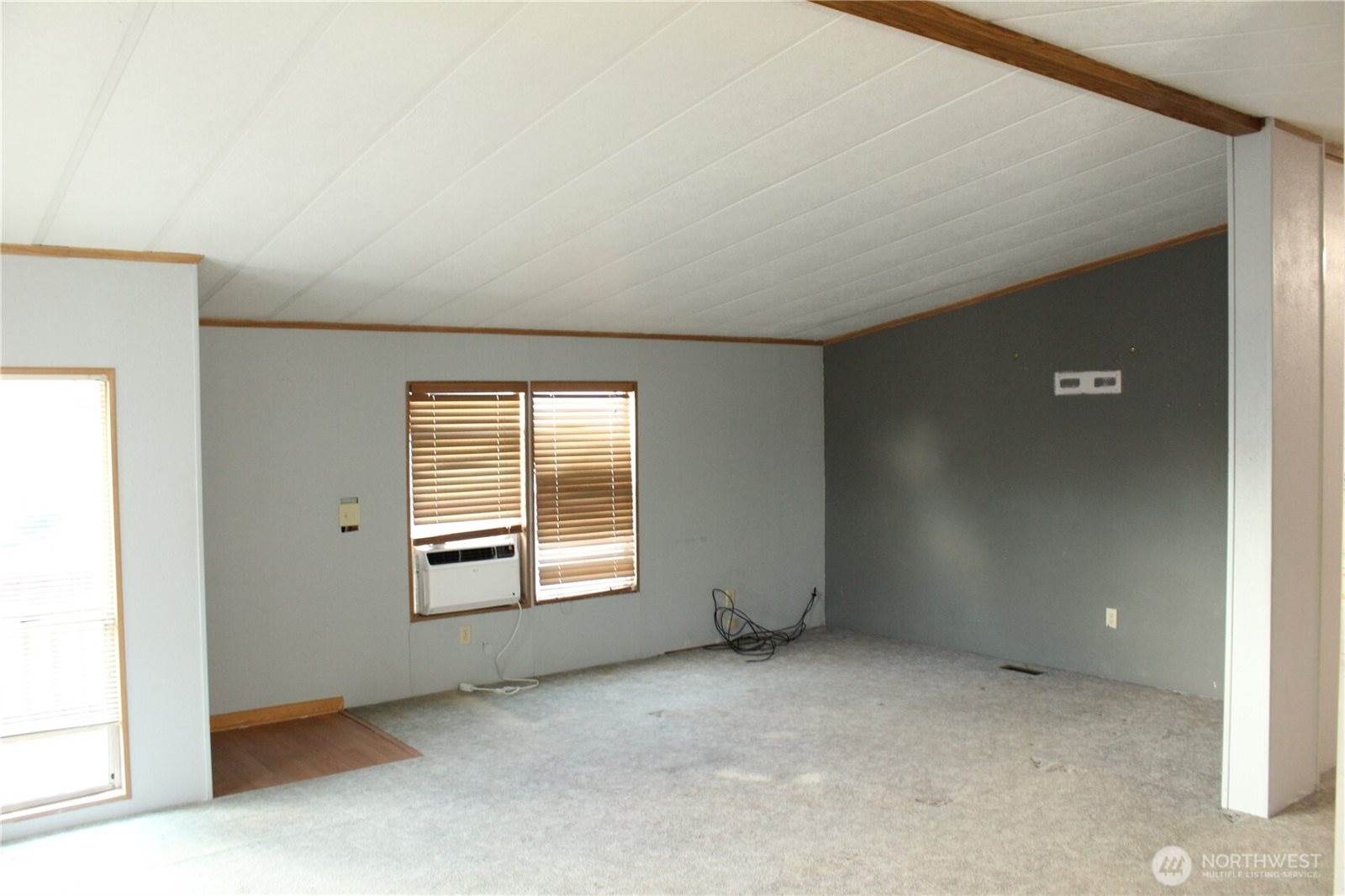 20609 Nelson Lane, Burlington, WA 98233