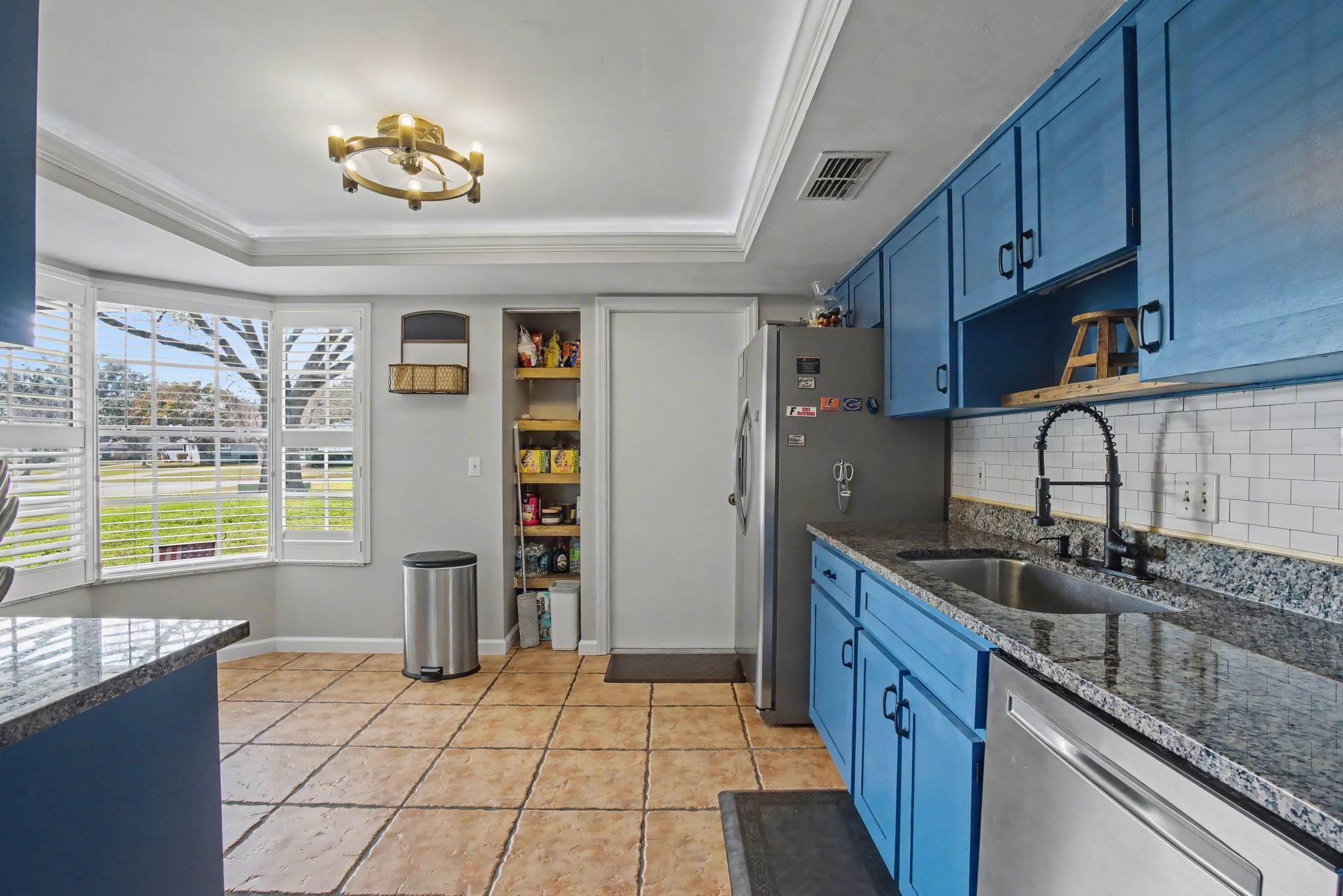 36464 Doral Drive, Grand Island, FL 32735