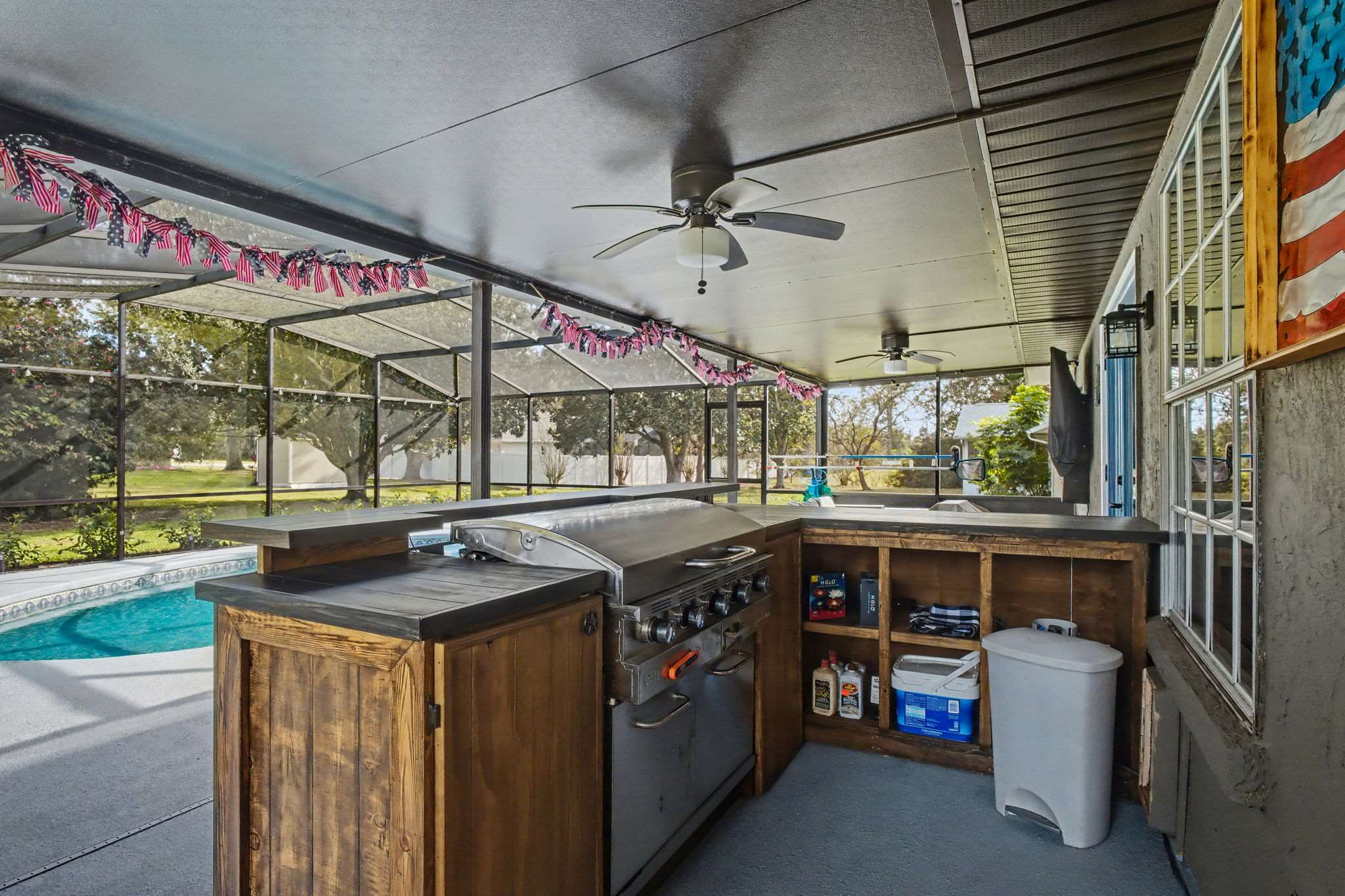 36464 Doral Drive, Grand Island, FL 32735