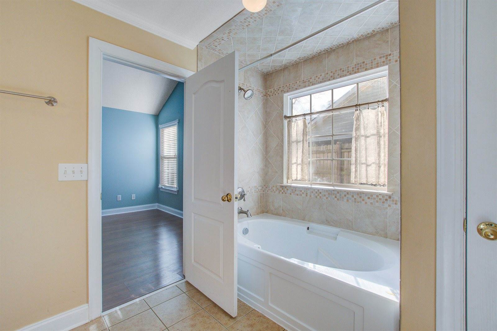 419 Equinox Circle, Ladson, SC 29456