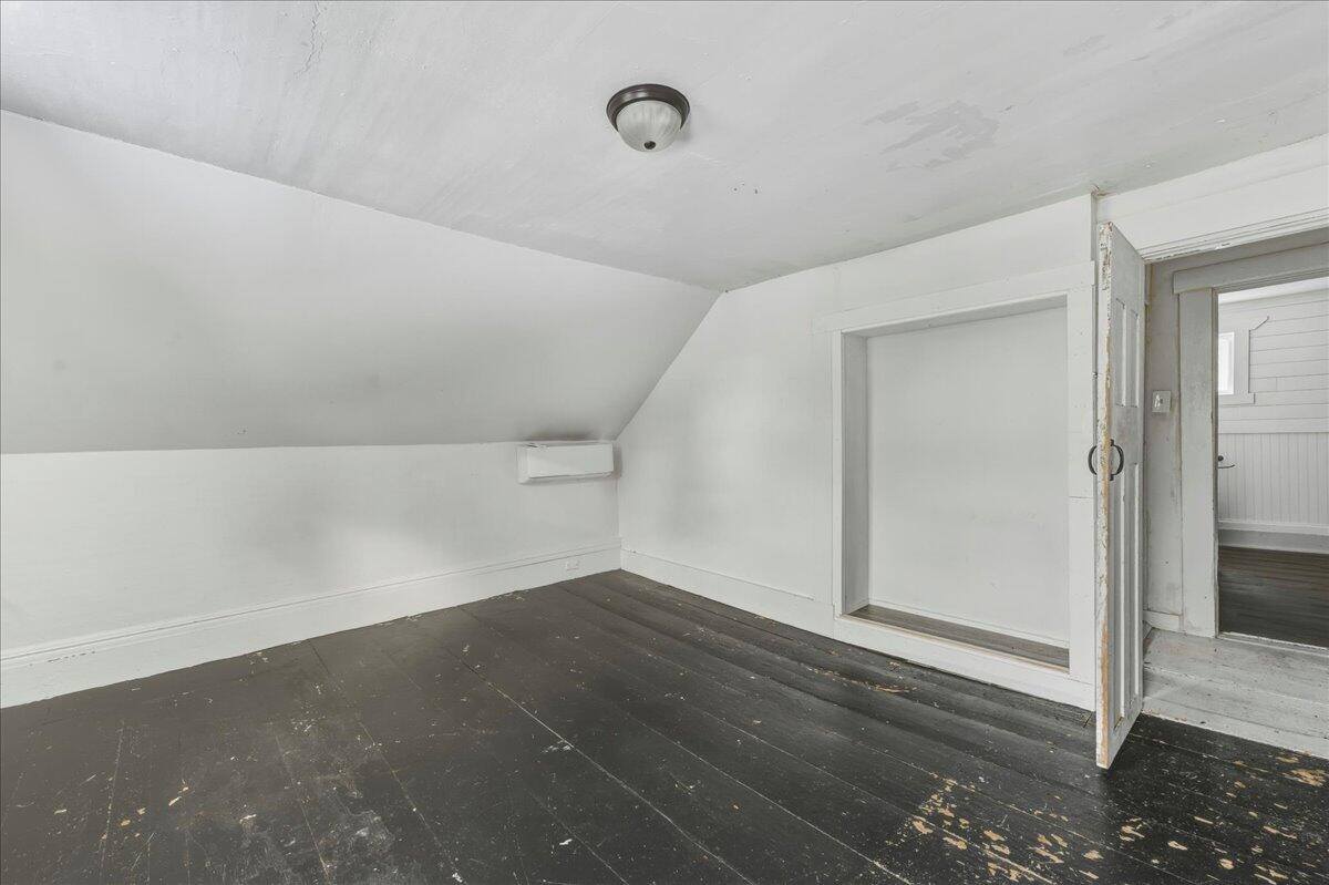 1739 River Road, Bucksport, ME 04416