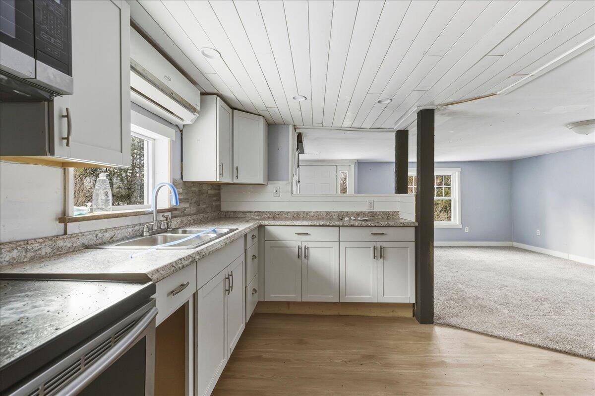 1739 River Road, Bucksport, ME 04416