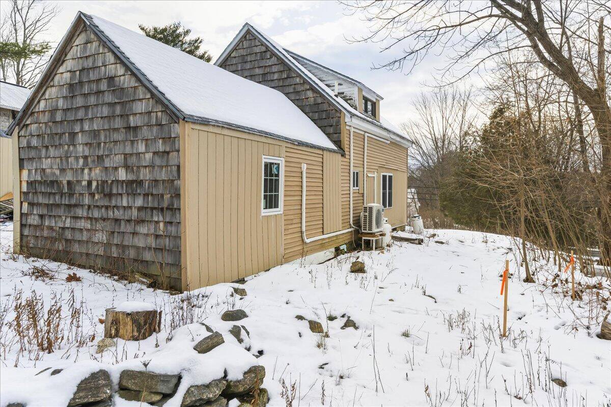 1739 River Road, Bucksport, ME 04416