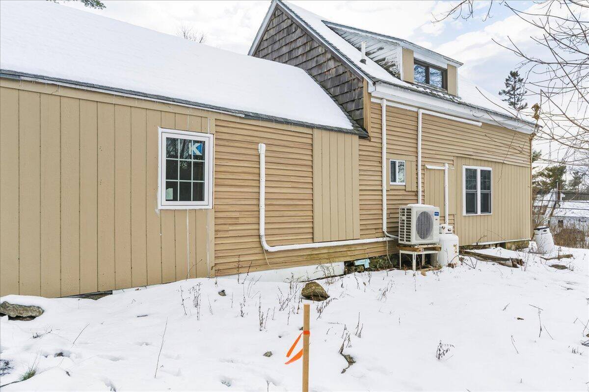 1739 River Road, Bucksport, ME 04416