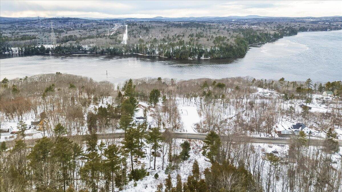 1739 River Road, Bucksport, ME 04416