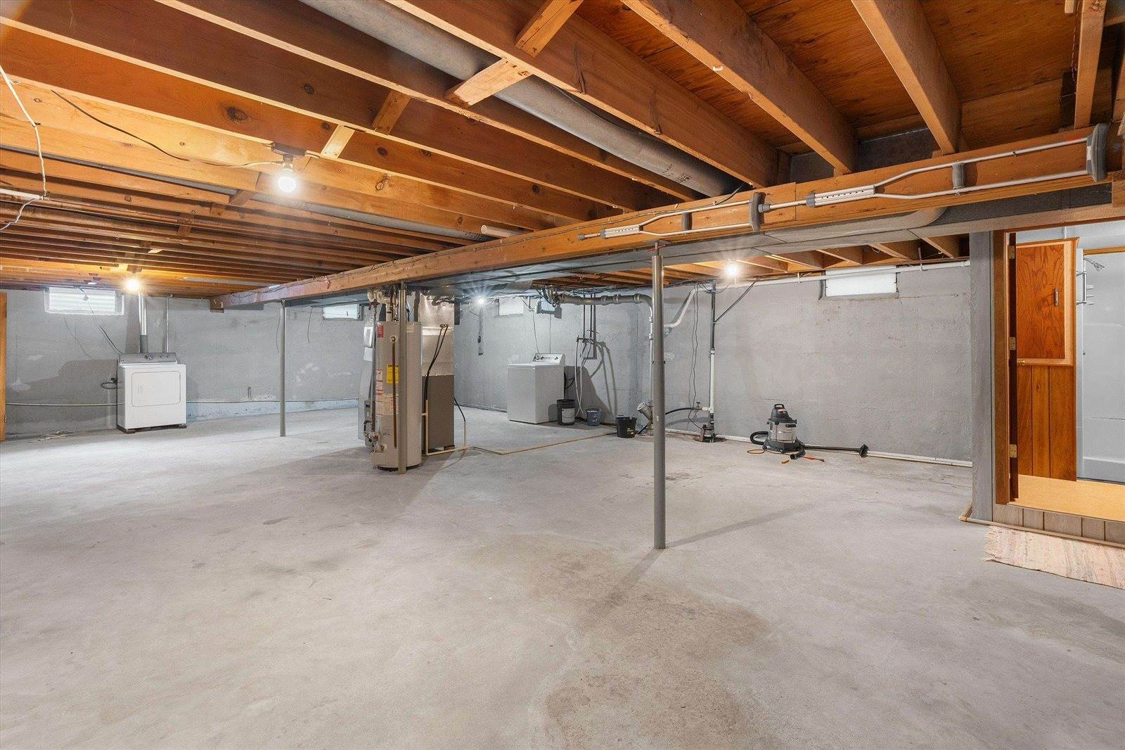 205 W Roberts Street, Spencer, WI 54479