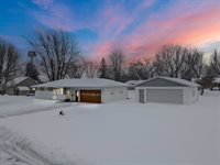205 W Roberts Street, Spencer, WI 54479