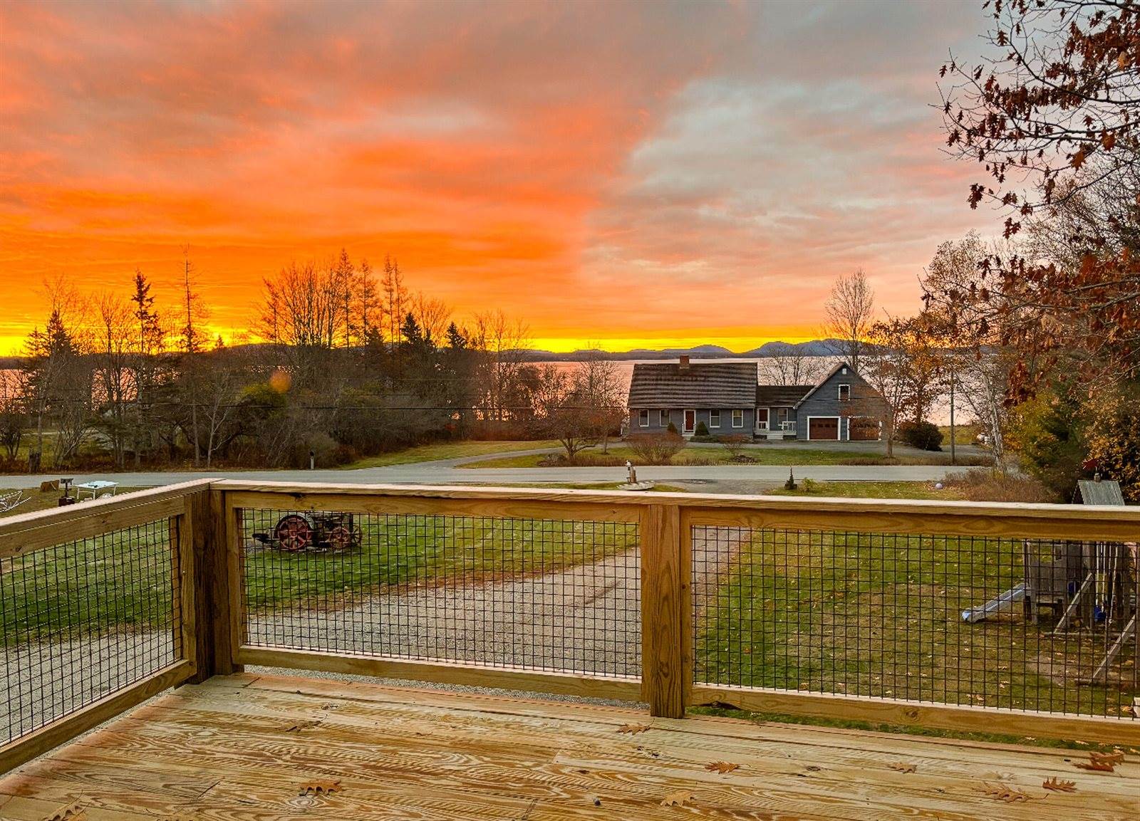 961 & 967 Newbury Neck Road, Surry, ME 04684