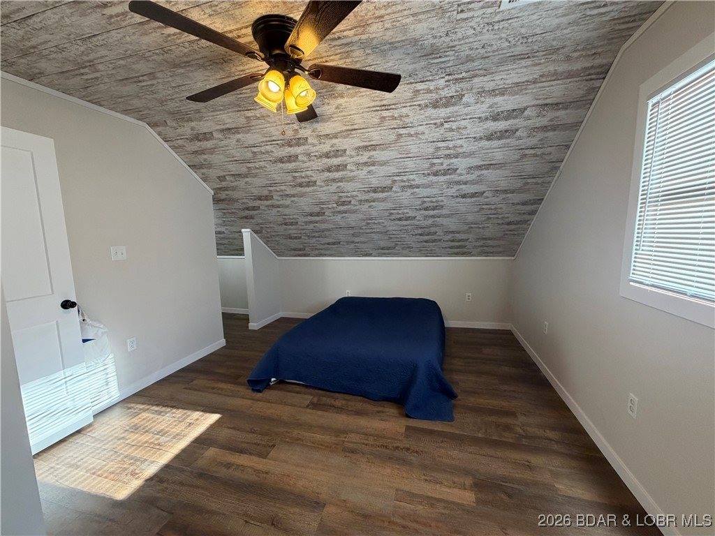 23142 Salley Drive, Warsaw, MO 65355