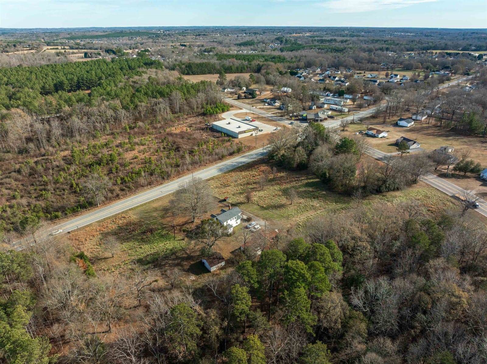 1741 Rainbow Lake Road, Chesnee, SC 29323