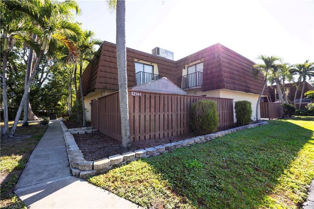 5214 Cedarbend DR 1, Fort Myers, FL 33919