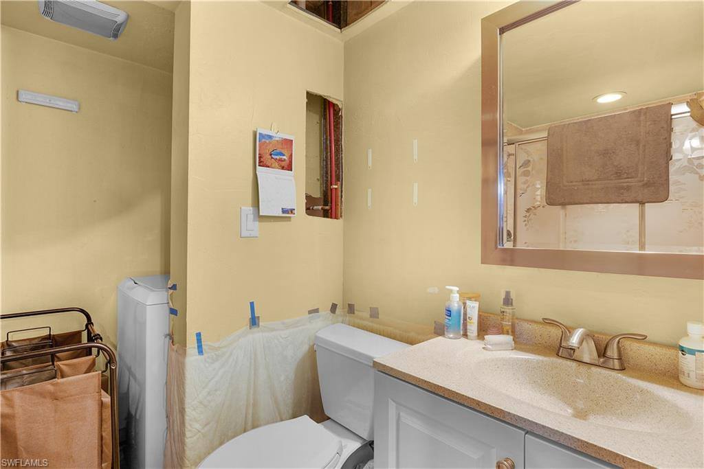 5214 Cedarbend DR 1, Fort Myers, FL 33919