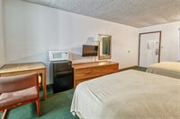 2400 South Valley Drive, McAlester, OK 74501