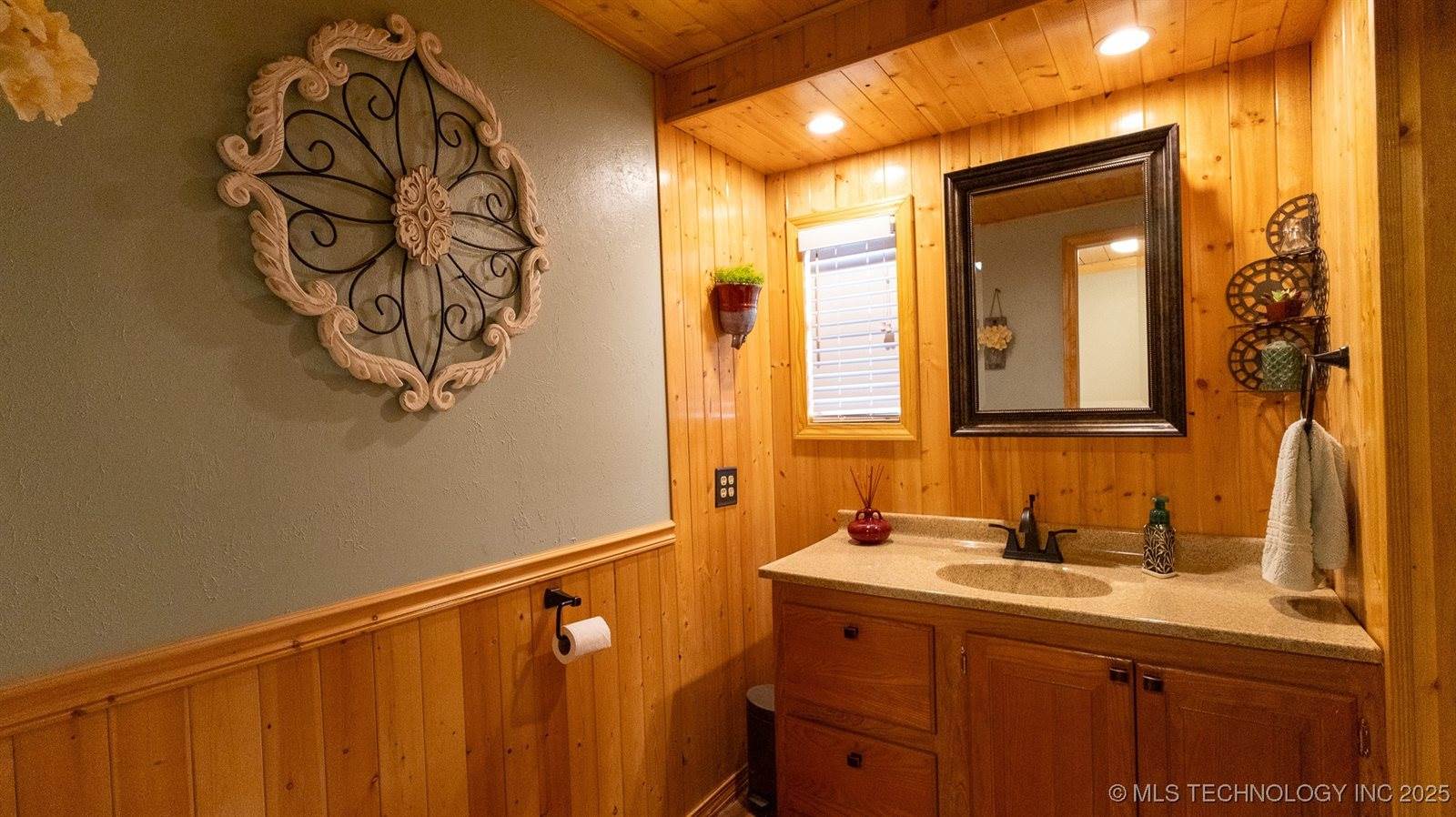 374 Cedar Tree Drive, Crowder, OK 74430