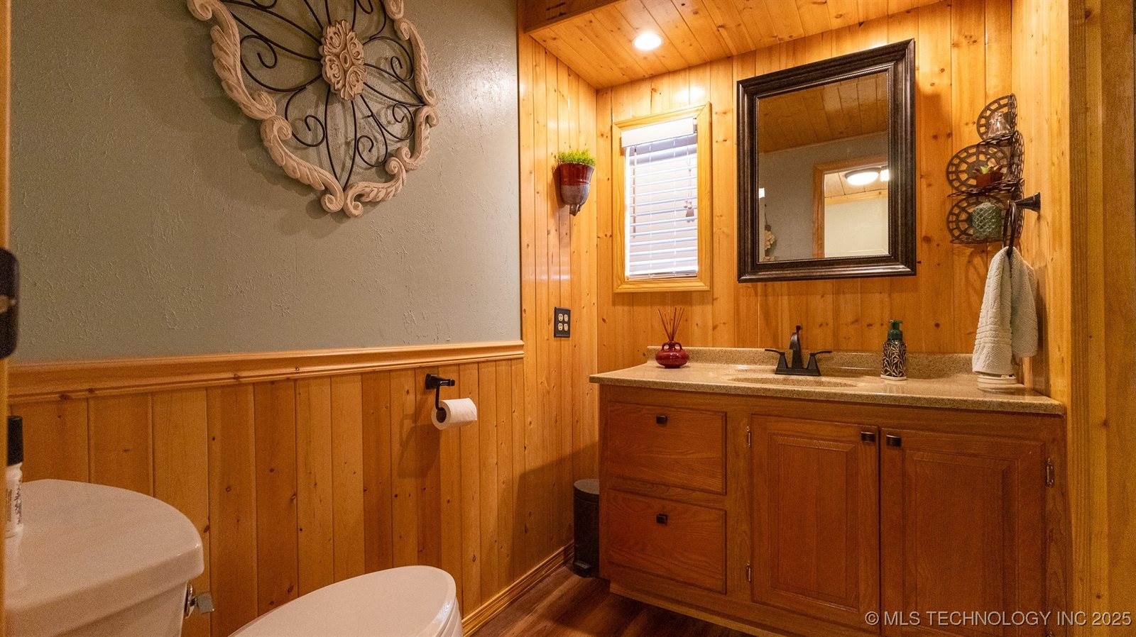 374 Cedar Tree Drive, Crowder, OK 74430