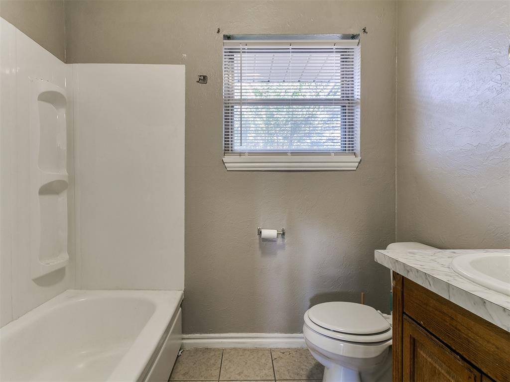 1805 South Jensen Avenue, El Reno, OK 73036