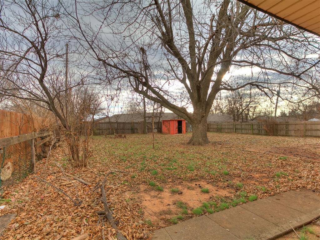 1805 South Jensen Avenue, El Reno, OK 73036