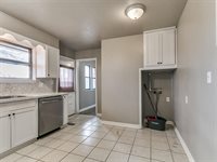 1805 South Jensen Avenue, El Reno, OK 73036