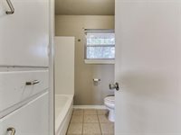 1805 South Jensen Avenue, El Reno, OK 73036