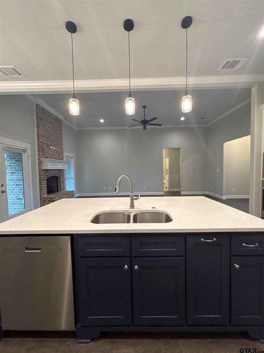 11754 Jayden Ln, Tyler, TX 75703