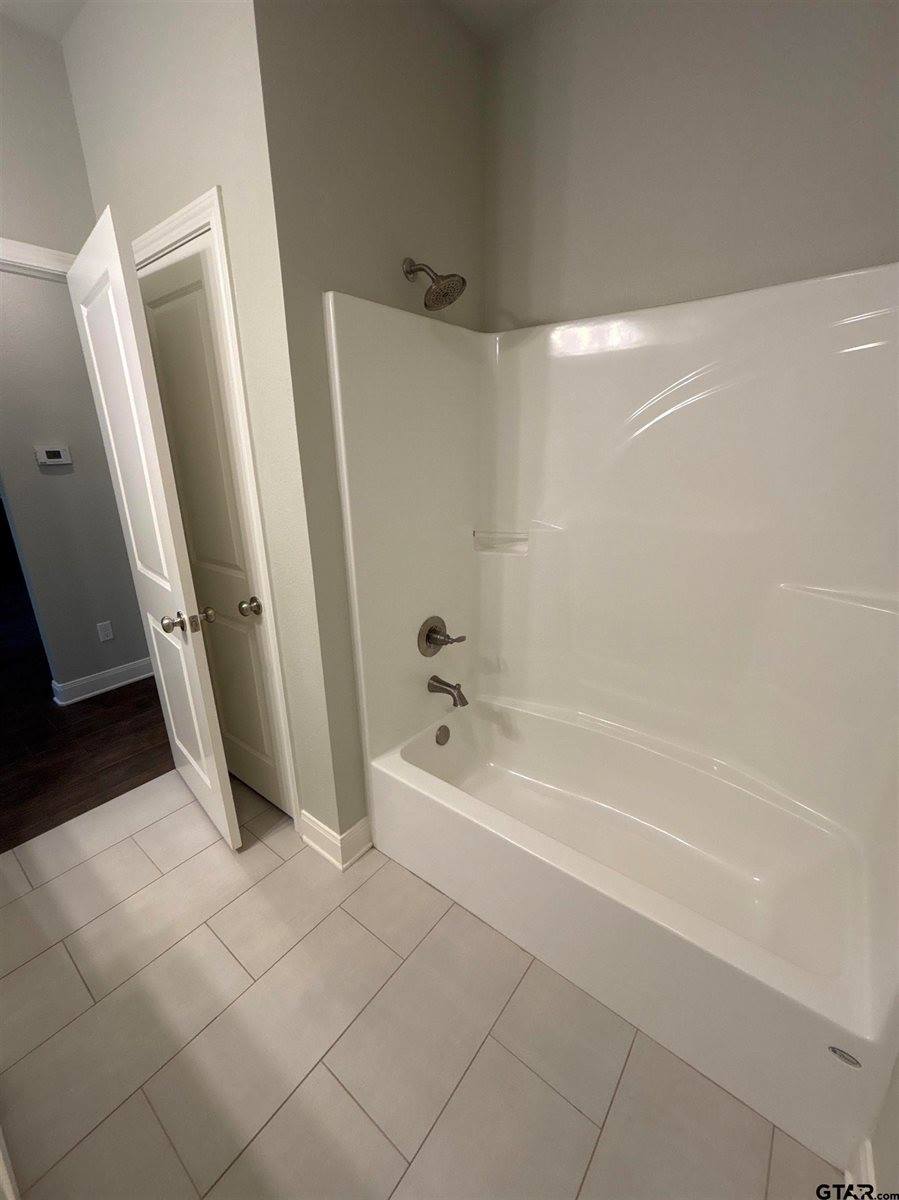 11754 Jayden Ln, Tyler, TX 75703