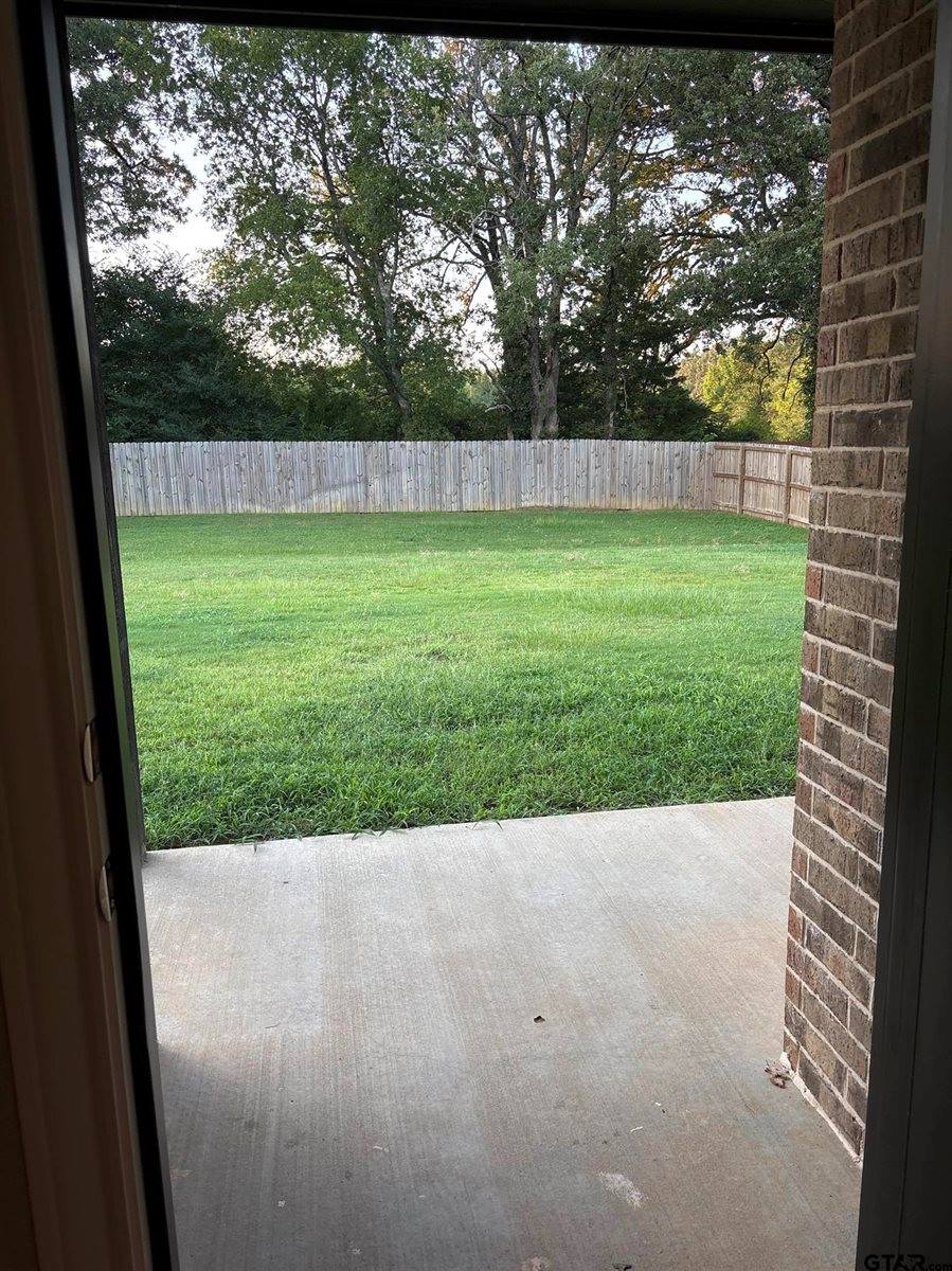 11754 Jayden Ln, Tyler, TX 75703