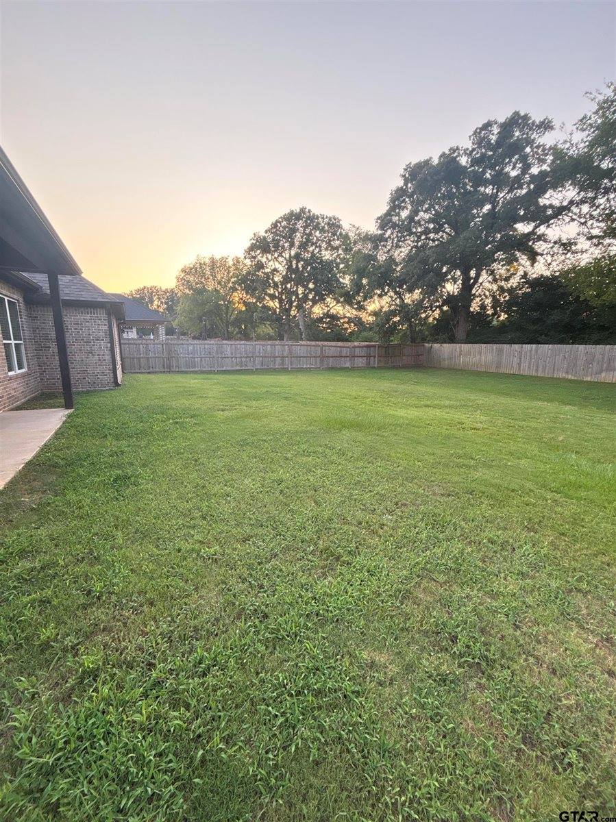 11754 Jayden Ln, Tyler, TX 75703