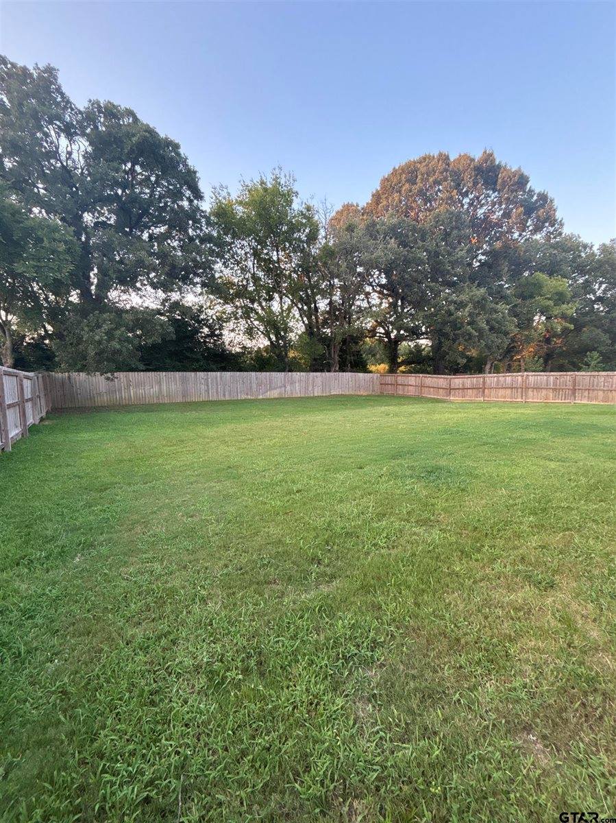 11754 Jayden Ln, Tyler, TX 75703