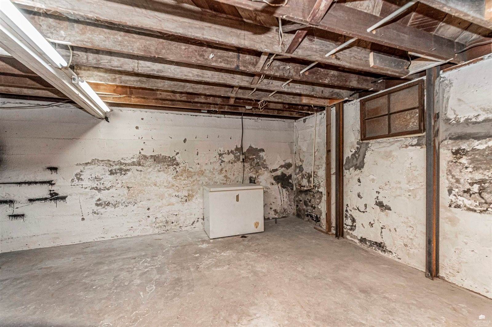 518 South Jefferson Street, Junction City, KS 66441