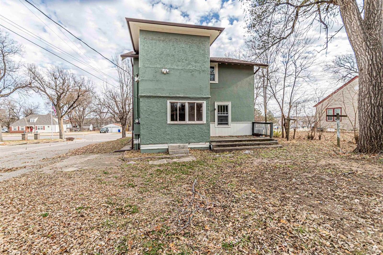 518 South Jefferson Street, Junction City, KS 66441