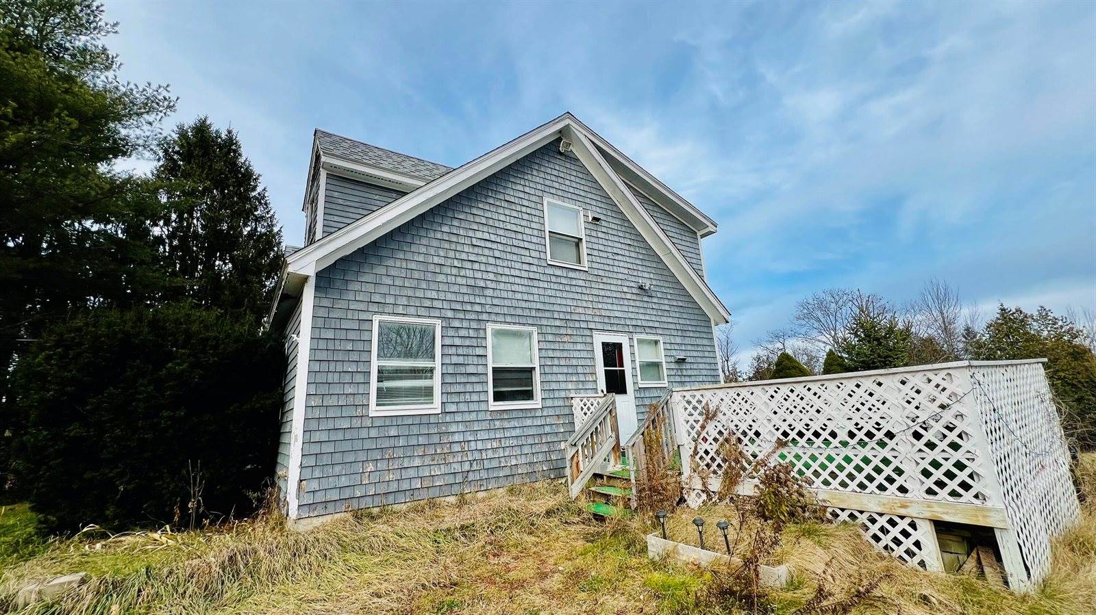 1883 Essex Street, Bangor, ME 04401
