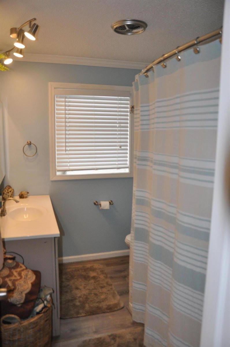 4055 Grass Lake Road, West Branch, MI 48661