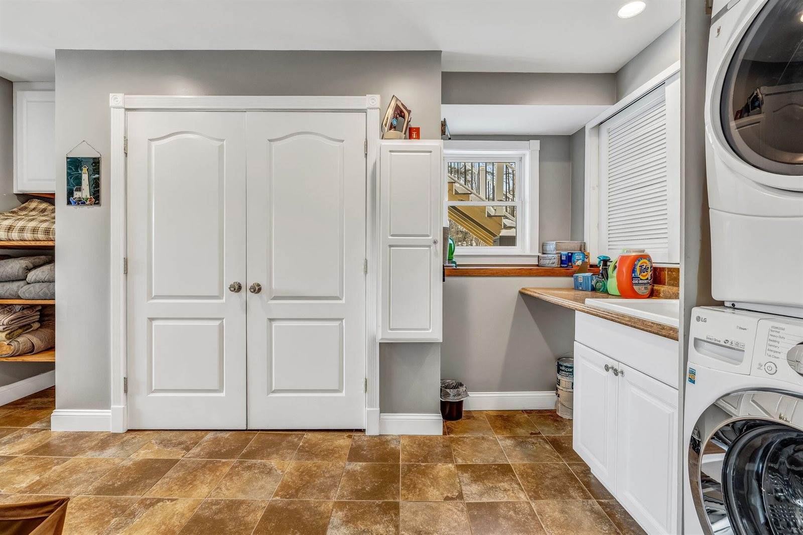 1306 Hudson Road, Glenburn, ME 04401