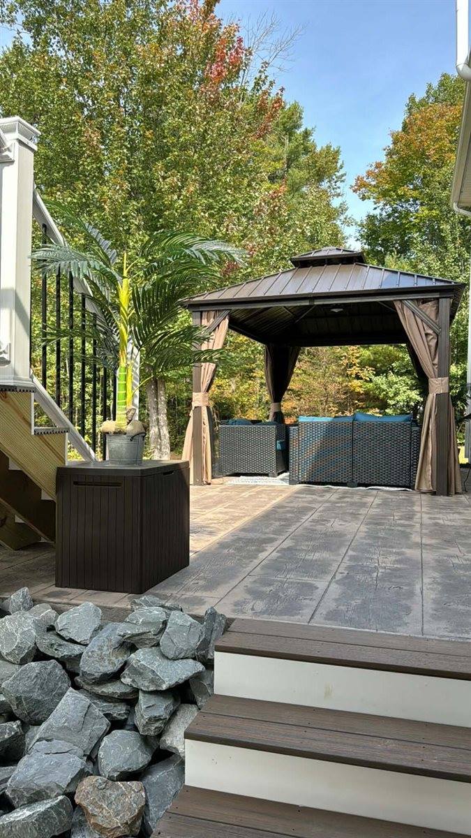 1306 Hudson Road, Glenburn, ME 04401