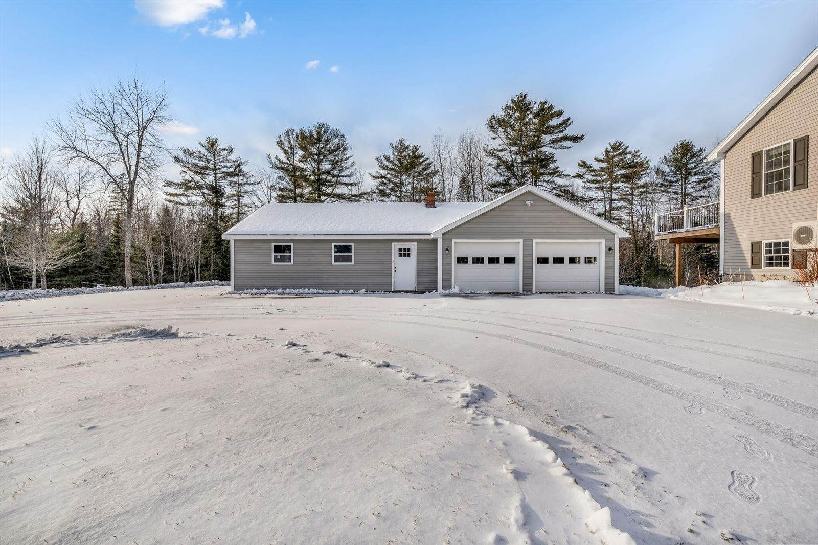 1306 Hudson Road, Glenburn, ME 04401