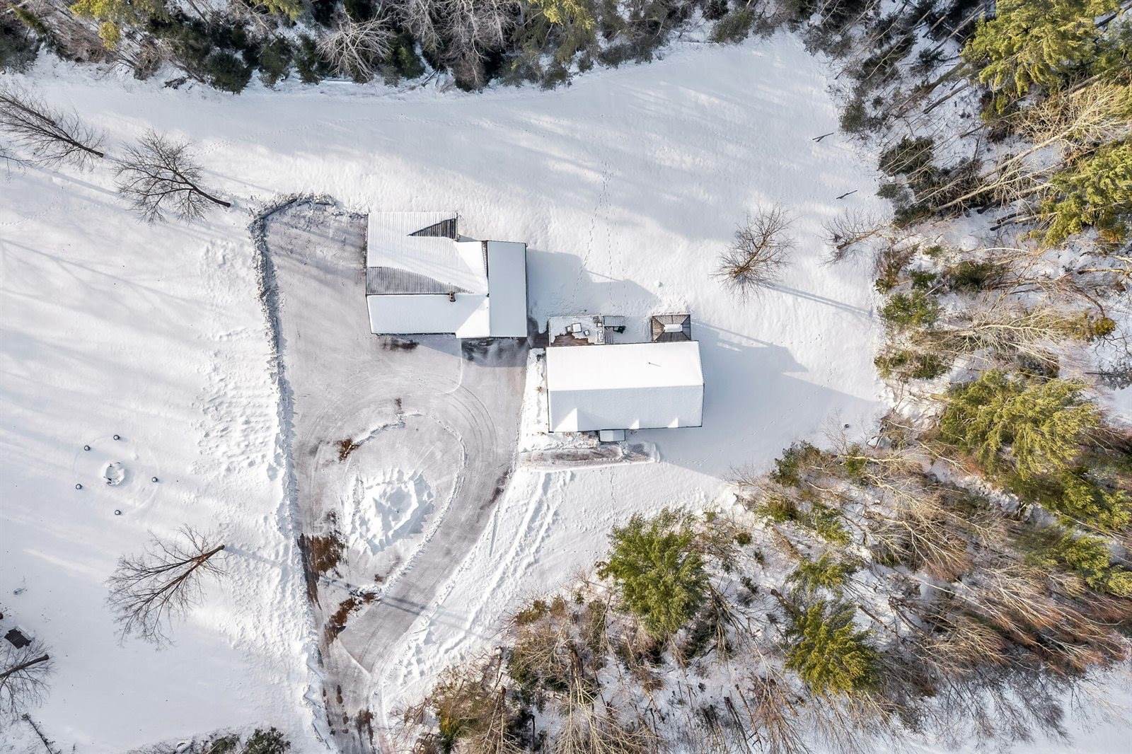 1306 Hudson Road, Glenburn, ME 04401