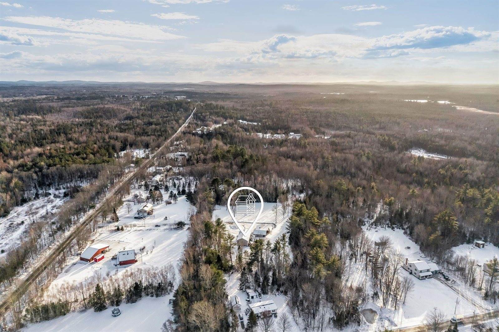 1306 Hudson Road, Glenburn, ME 04401