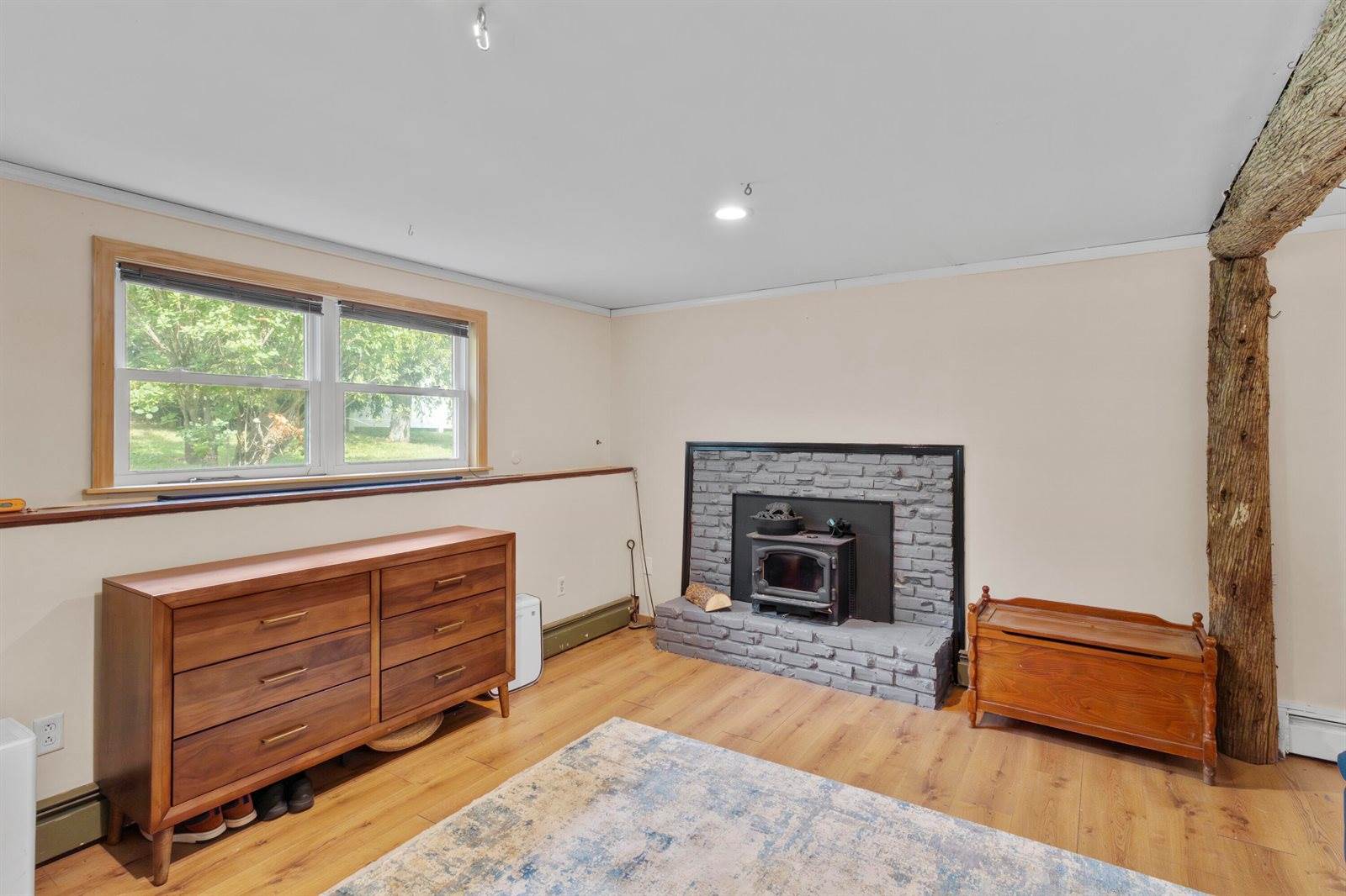 32 Charles Drive, Holden, ME 04429