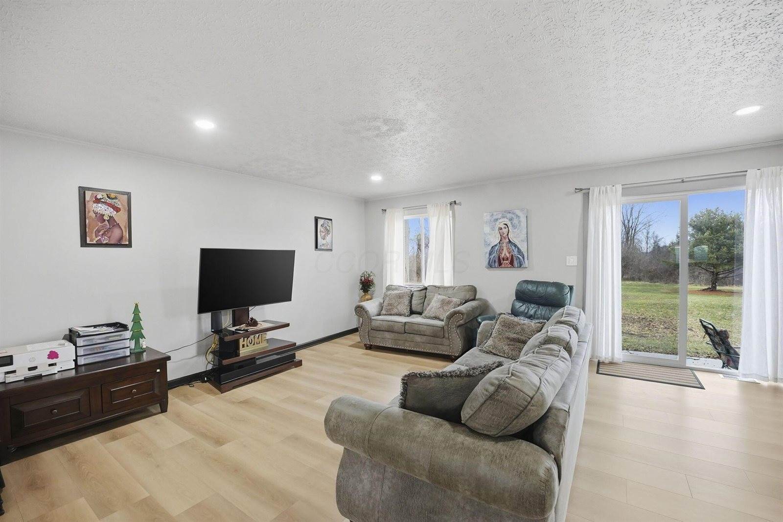 8048 Johnstown Utica Road, Johnstown, OH 43031