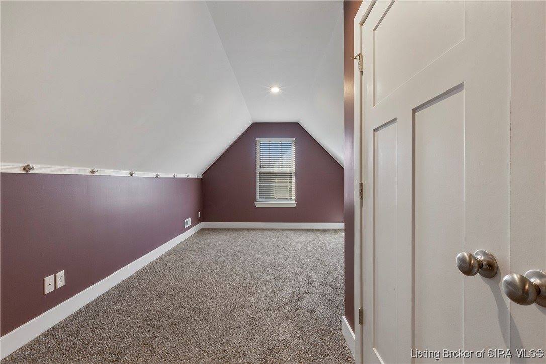 2000 Crestview Lane, Georgetown, IN 47122