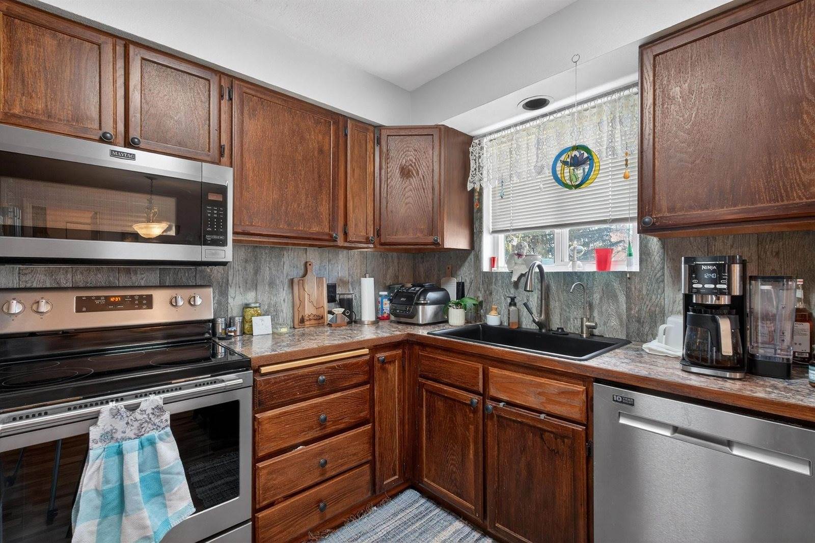 580 Calder Avenue, American Falls, ID 83211