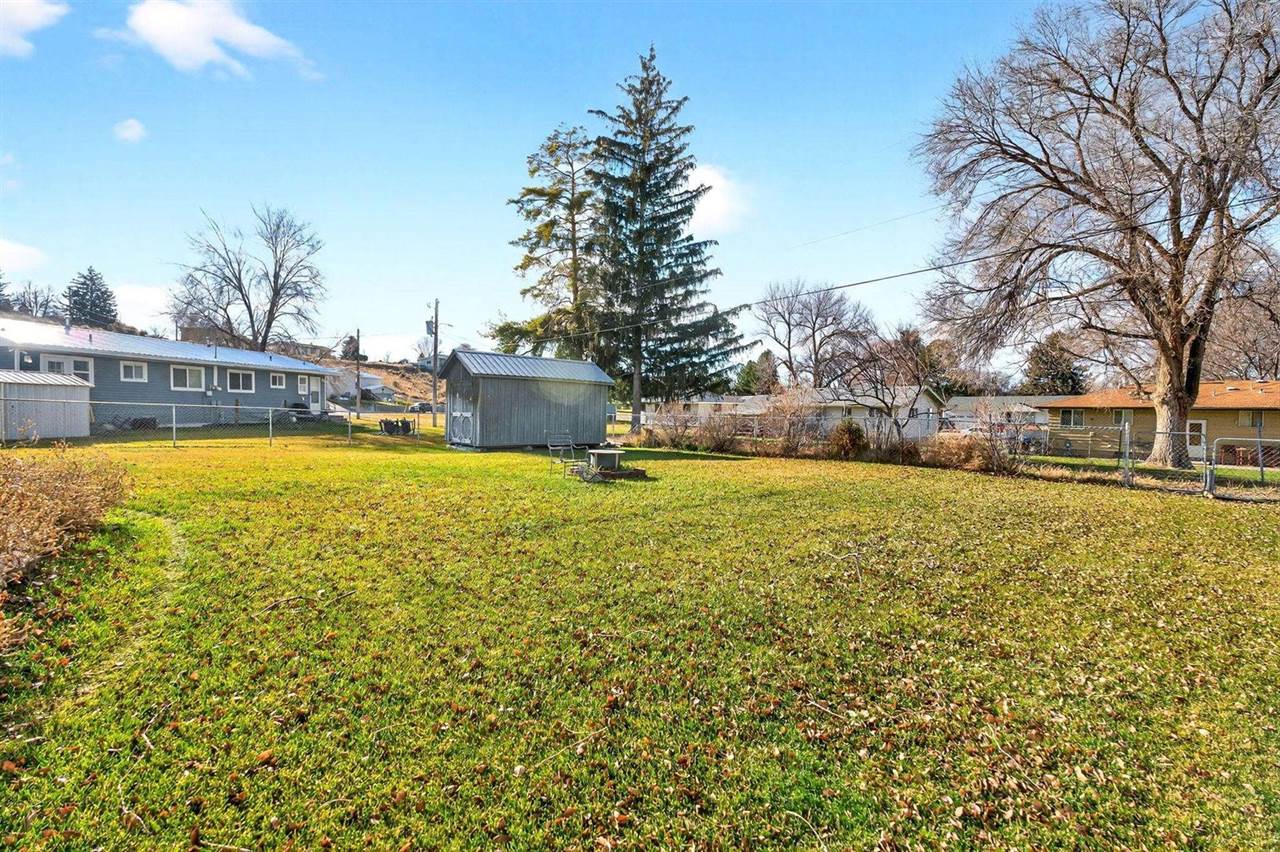 580 Calder Avenue, American Falls, ID 83211