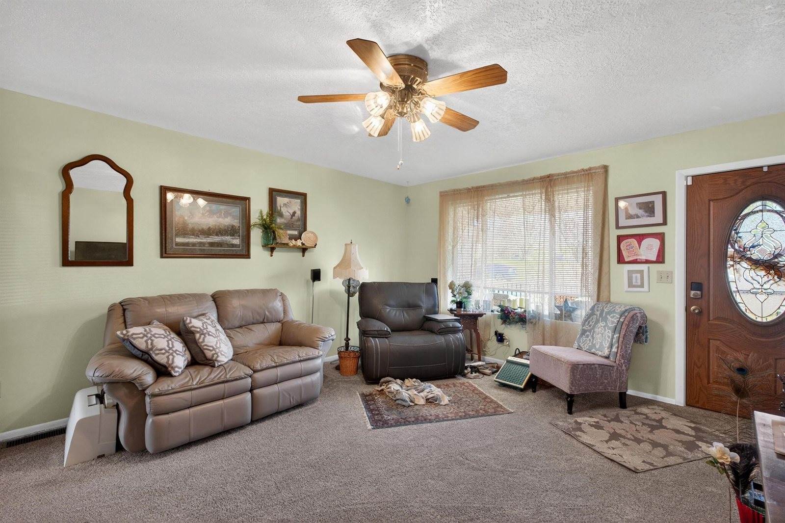 580 Calder Avenue, American Falls, ID 83211