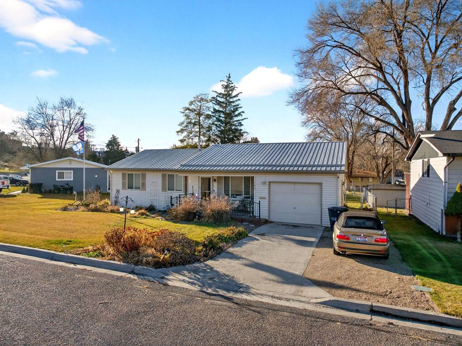 580 Calder Avenue, American Falls, ID 83211