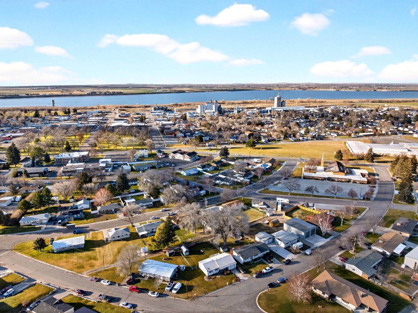 580 Calder Avenue, American Falls, ID 83211