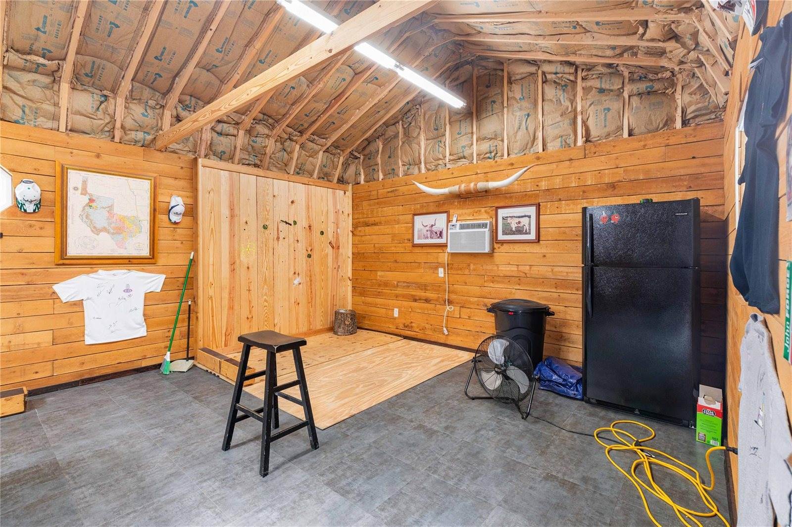 680 Mallard Drive, Caldwell, TX 77836