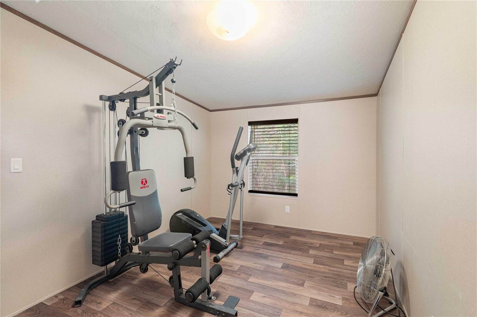 680 Mallard Drive, Caldwell, TX 77836