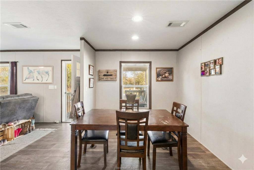 2791 Canyon Drive, Caldwell, TX 77836